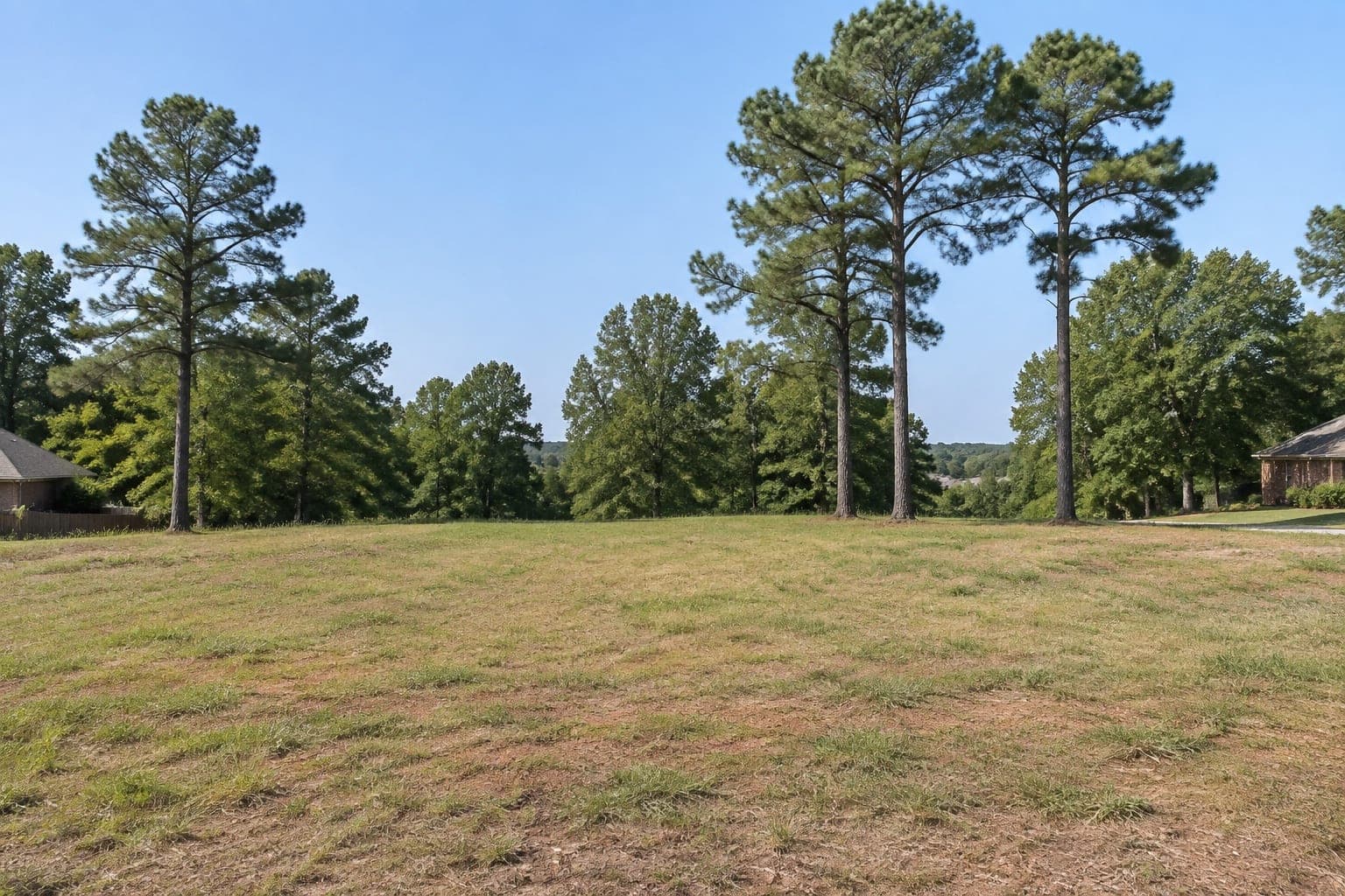 Undeveloped residential lot in Tulsa